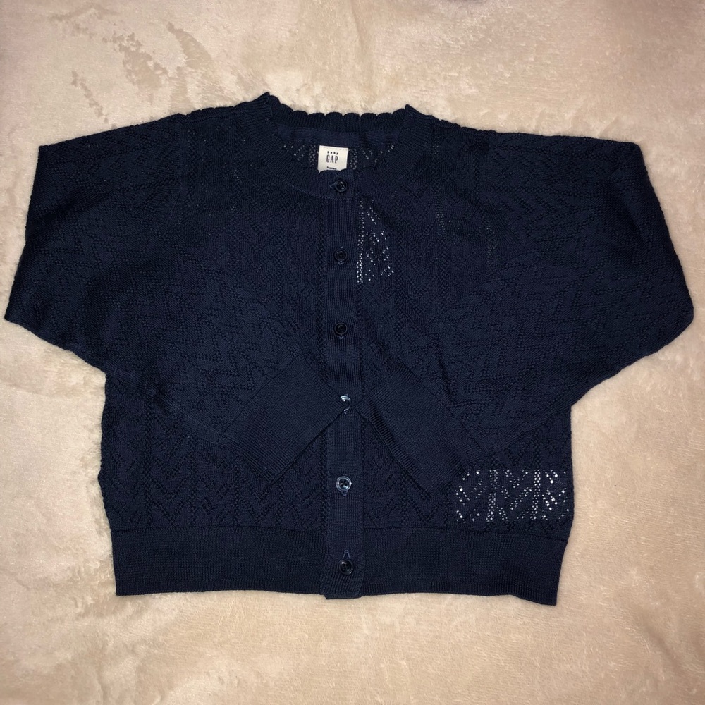 Baby 👶🏽 girl cardigan